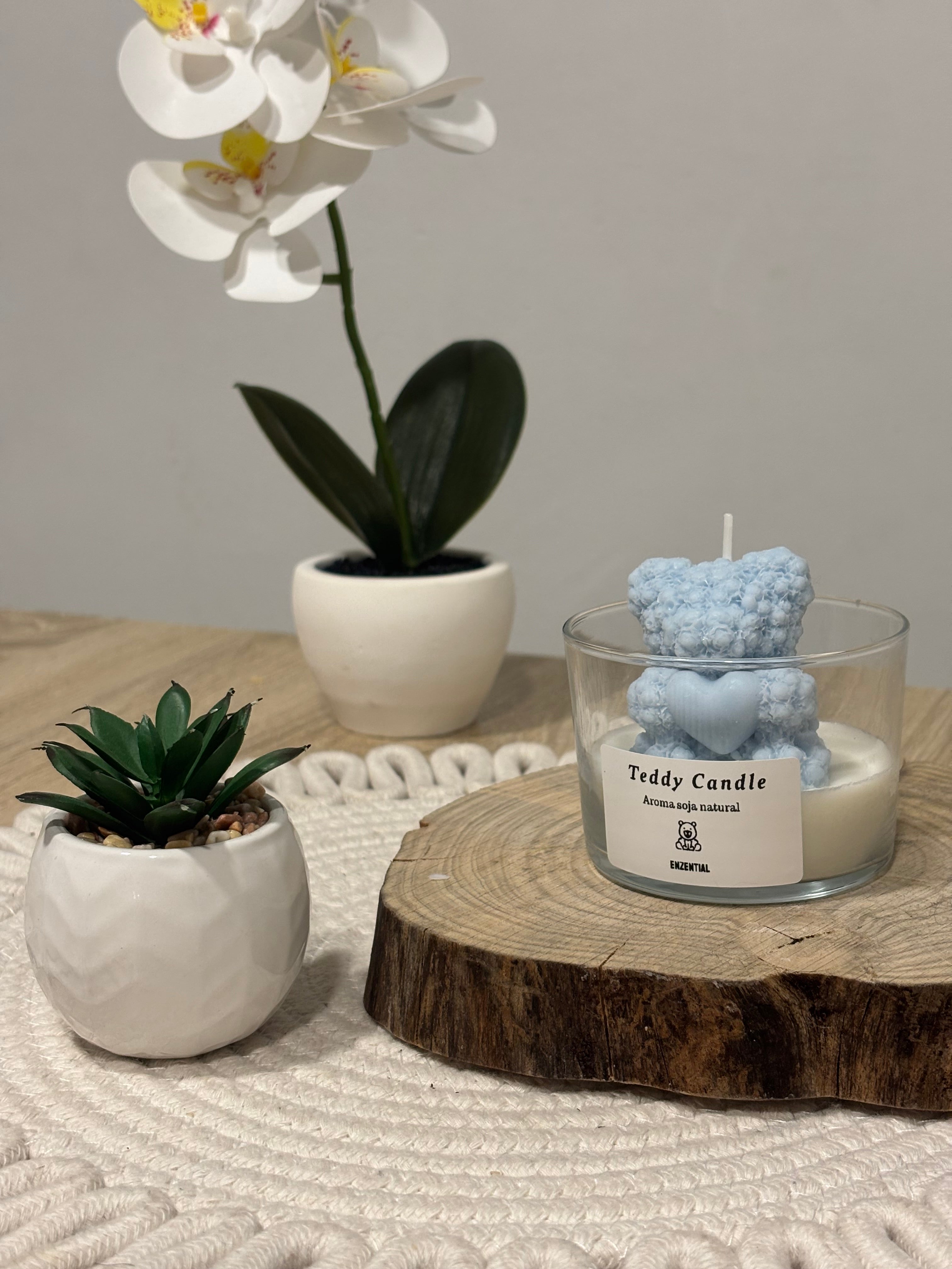 Tedy Candle